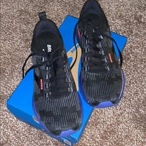 Brooks Ricochet 2 Size 9